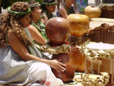 WWOOF Hawaii - Hula Chanters WWOOF Hawaii - Hula Chanters